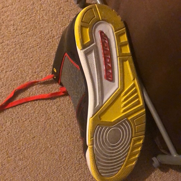 Jordan’s - Picture 5 of 5